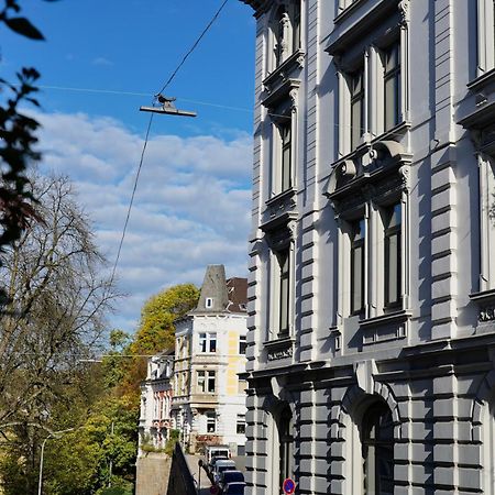 Luxurioeses Altbau Im Szenenviertel Apartment Wuppertal Bagian luar foto