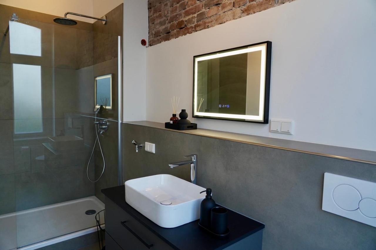 Luxurioeses Altbau Im Szenenviertel Apartment Wuppertal Bagian luar foto