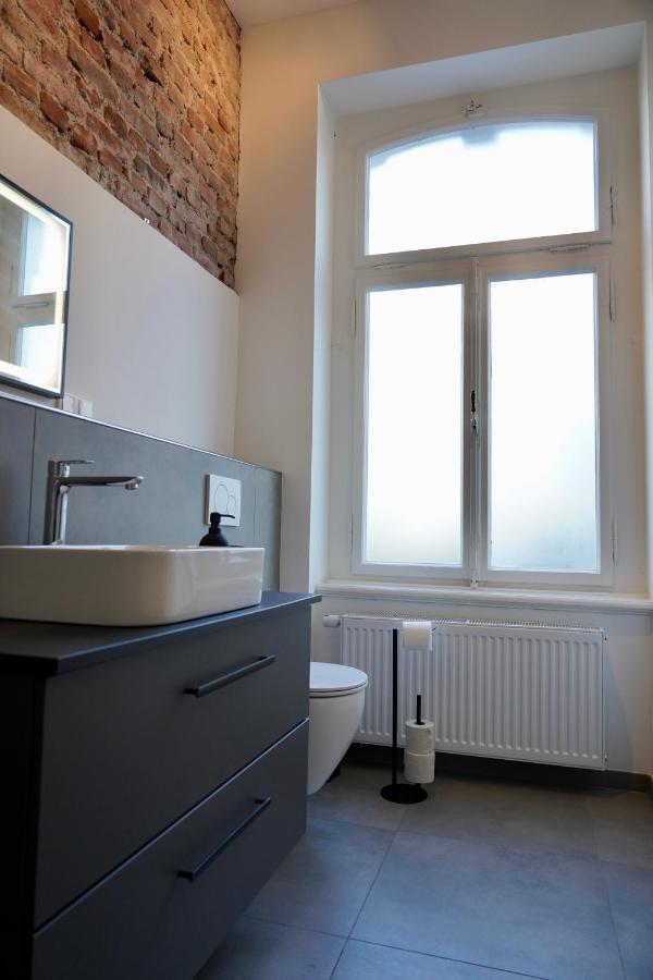 Luxurioeses Altbau Im Szenenviertel Apartment Wuppertal Bagian luar foto