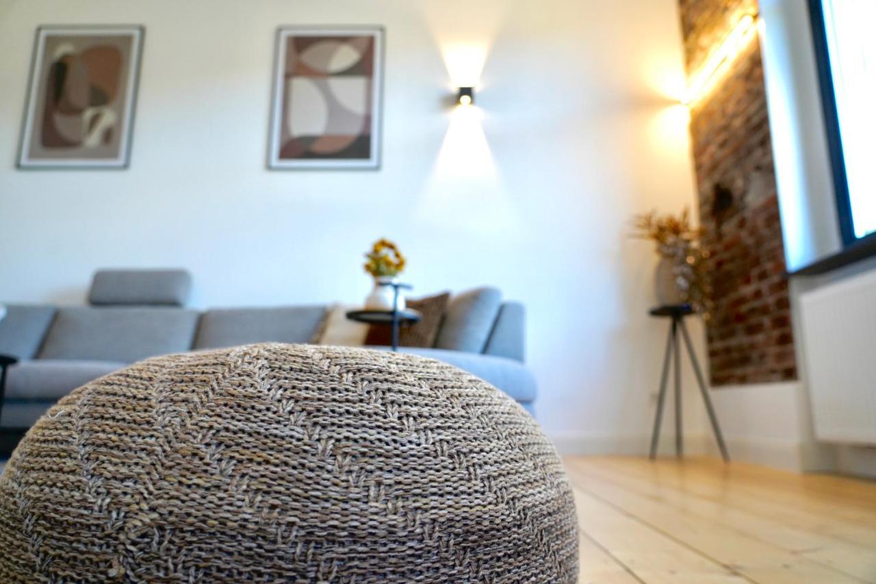 Luxurioeses Altbau Im Szenenviertel Apartment Wuppertal Bagian luar foto